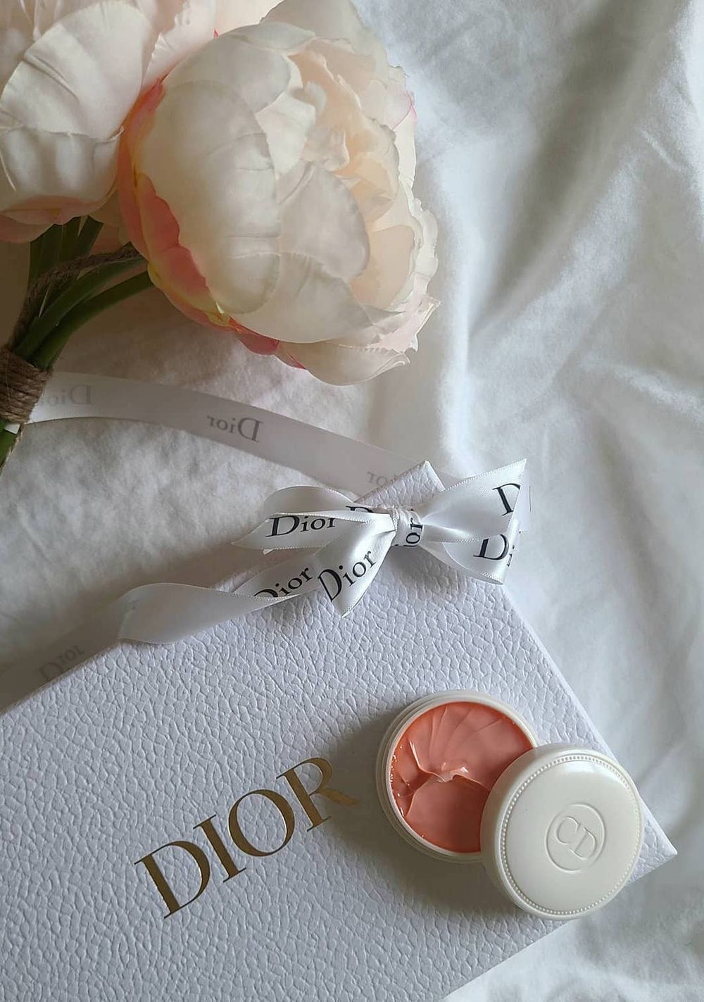 Dior creme abricot nail cuticle cream beautyeditbylala
