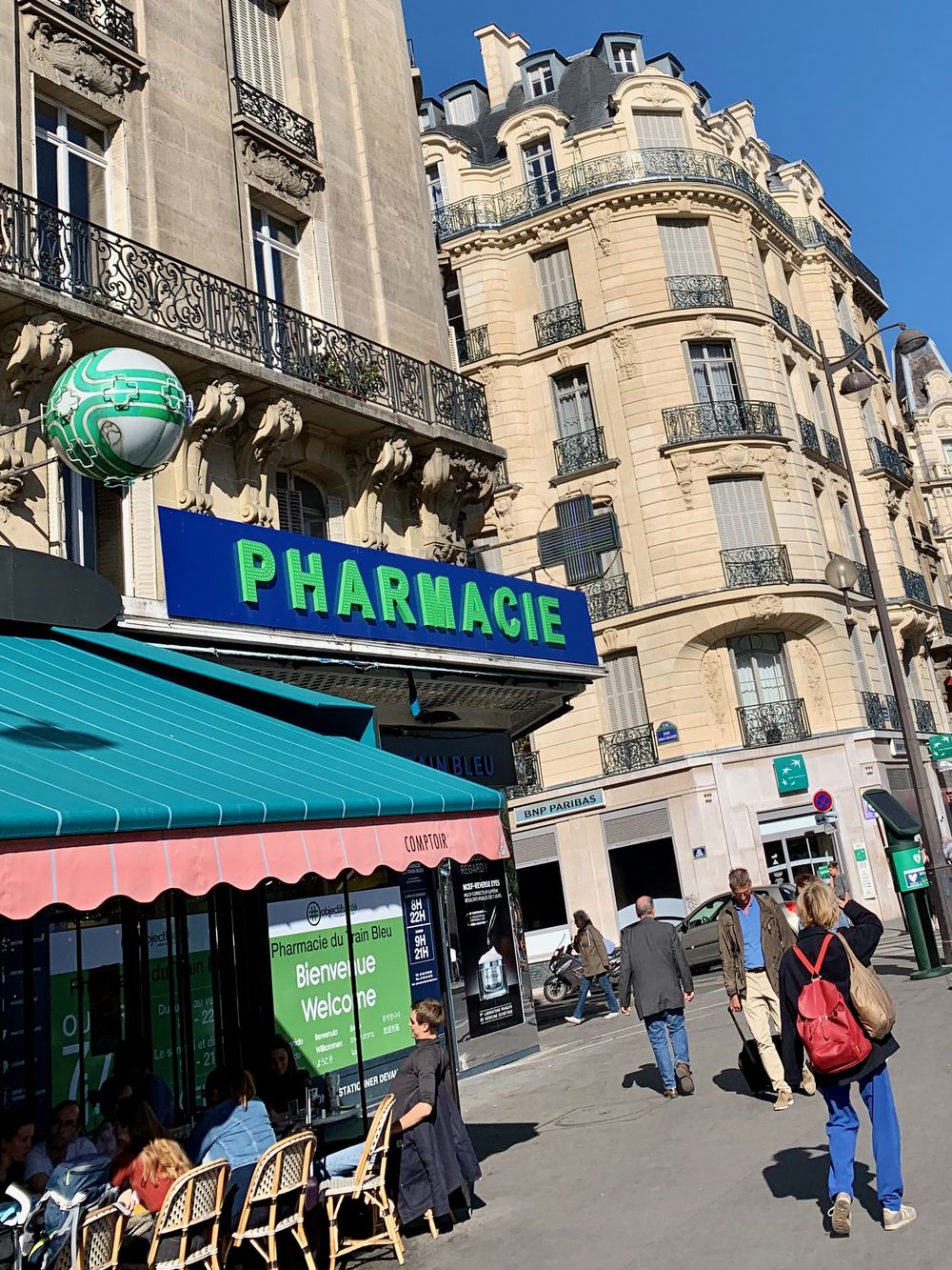 How to Make the Most of French Pharmacies: A Skincare Addict’s Guide