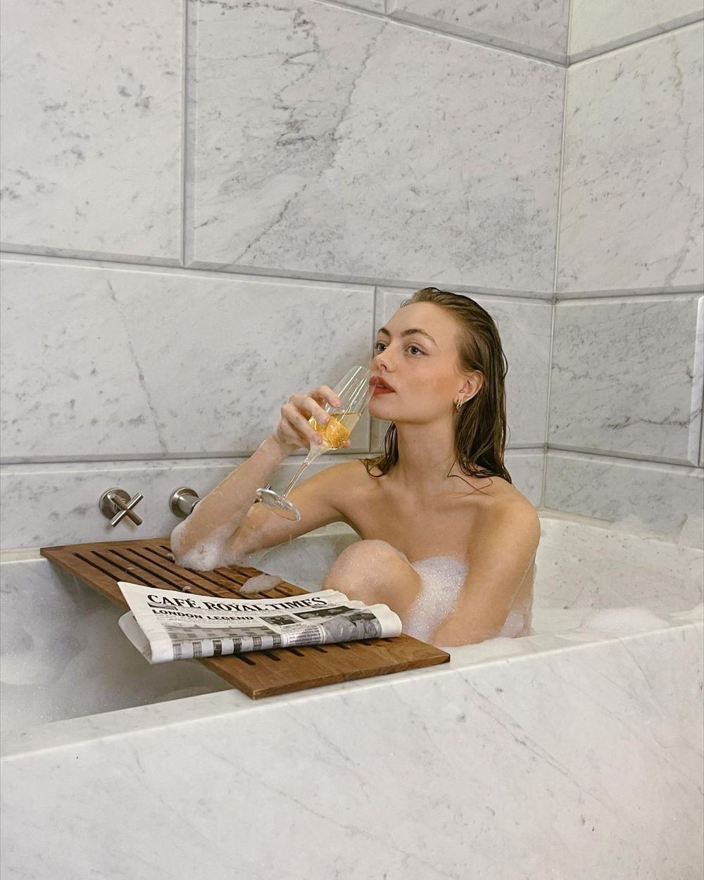 Luxury body wash anouchkagauthier