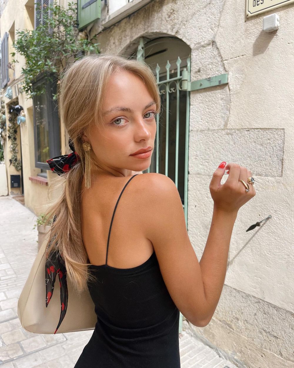 How to Maintain Your Skin Barrier Function for Healthy, Glowing Skin